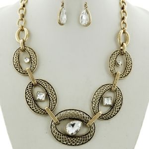 Necklace Set